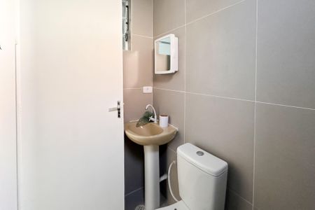 Banheiro da Suíte de casa para alugar com 1 quarto, 30m² em Vila Jerusalem, São Bernardo do Campo