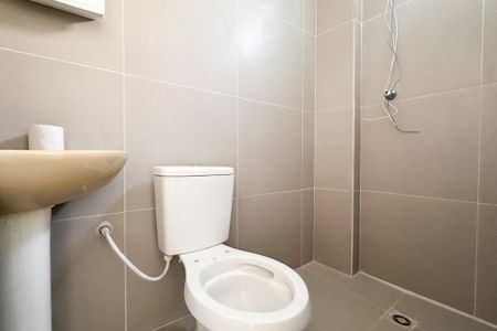 Banheiro da Suíte de casa para alugar com 1 quarto, 30m² em Vila Jerusalem, São Bernardo do Campo