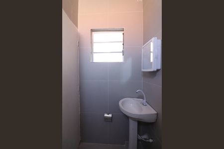 Suíte Banheiro  de casa para alugar com 1 quarto, 35m² em Vila Jerusalem, São Bernardo do Campo