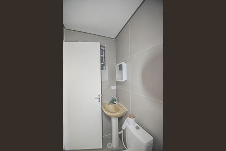 Banheiro de casa para alugar com 1 quarto, 35m² em Vila Jerusalem, São Bernardo do Campo