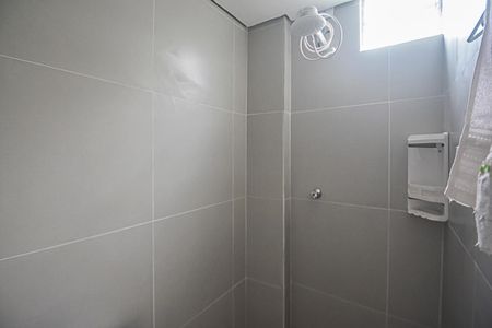 Banheiro de casa para alugar com 1 quarto, 35m² em Vila Jerusalem, São Bernardo do Campo