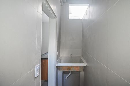 Casa para alugar com 55m², 2 quartos e sem vaga Casa para alugar com 55m², 2 quartos e sem vagaÁrea de Serviço