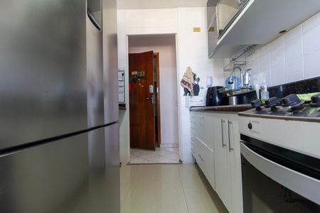 Apartamento à venda com 49m², 2 quartos e 1 vaga Apartamento à venda com 49m², 2 quartos e 1 vagaCozinha