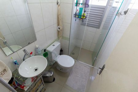 Apartamento à venda com 49m², 2 quartos e 1 vaga Apartamento à venda com 49m², 2 quartos e 1 vagaBanheiro