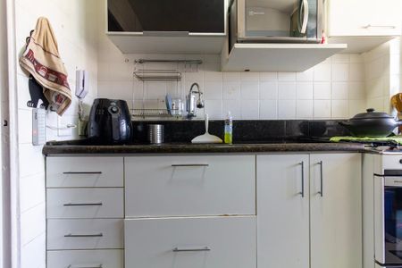 Apartamento à venda com 49m², 2 quartos e 1 vaga Apartamento à venda com 49m², 2 quartos e 1 vagaCozinha