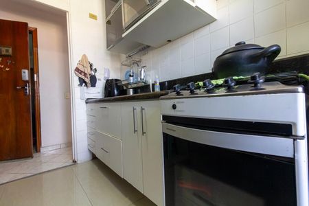 Apartamento à venda com 49m², 2 quartos e 1 vaga Apartamento à venda com 49m², 2 quartos e 1 vagaCozinha