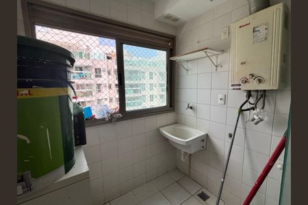 Apartamento para alugar com 143m², 4 quartos e 2 vagasÁrea de Serviço