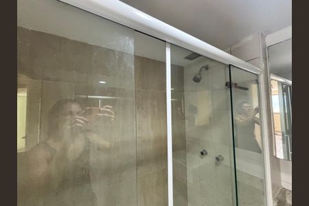 Apartamento para alugar com 143m², 4 quartos e 2 vagasBanheiro do Quarto 2