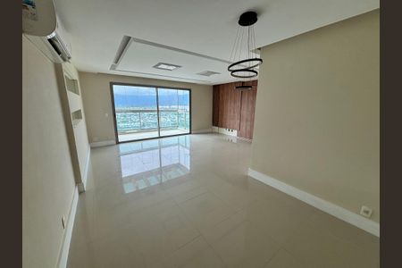 Sala de apartamento para alugar com 4 quartos, 143m² em Recreio dos Bandeirantes, Rio de Janeiro