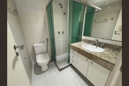 Apartamento para alugar com 143m², 4 quartos e 2 vagasBanheiro