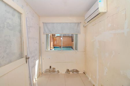 Quarto 1 de casa de condomínio para alugar com 3 quartos, 101m² em Sarandi, Porto Alegre