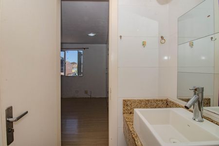 Casa de condomínio para alugar com 101m², 3 quartos e 1 vaga Casa de condomínio para alugar com 101m², 3 quartos e 1 vagaBanheiro