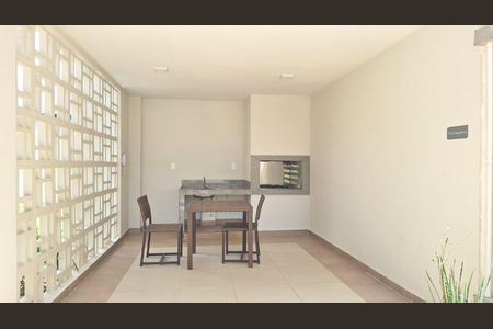 Apartamento à venda com 34m², 2 quartos e sem vaga Apartamento à venda com 34m², 2 quartos e sem vagaÁrea comum - Churrasqueira