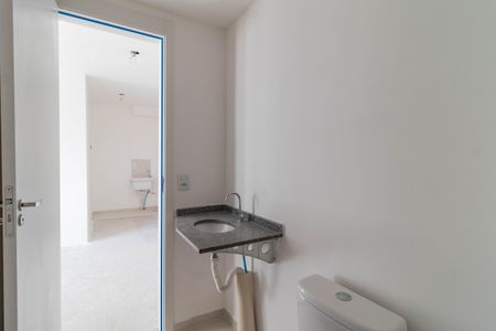 Apartamento para alugar com 34m², 2 quartos e sem vaga Apartamento para alugar com 34m², 2 quartos e sem vagaBanheiro
