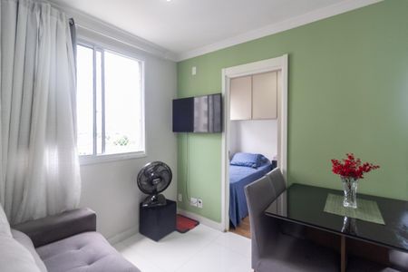 Sala de apartamento para alugar com 2 quartos, 33m² em Santo Amaro, São Paulo