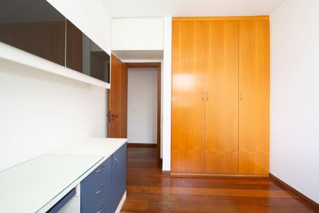 Apartamento para alugar com 100m², 3 quartos e 2 vagasQUARTO3