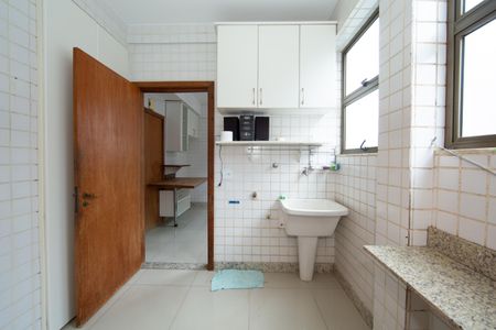 Apartamento para alugar com 100m², 3 quartos e 2 vagasAREA DE SERVICO