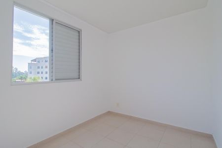 Quarto 2 de apartamento para alugar com 2 quartos, 56m² em Parque Sao Vicente, Mauá