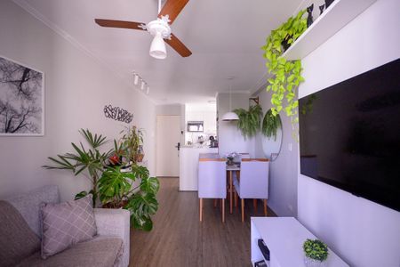 Sala  de apartamento à venda com 2 quartos, 46m² em Jardim Celeste, São Paulo