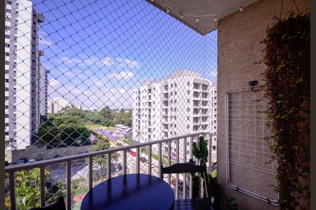 Sala - Varanda  de apartamento à venda com 2 quartos, 46m² em Jardim Celeste, São Paulo