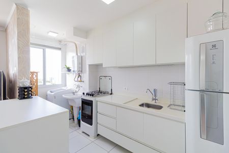 Apartamento à venda com 43m², 2 quartos e 1 vaga Apartamento à venda com 43m², 2 quartos e 1 vagaCozinha e Área de Serviço