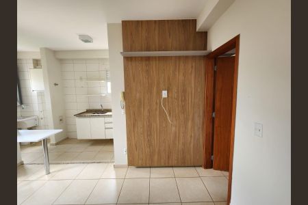 Sala de apartamento para alugar com 1 quarto, 40m² em Jardim California, Ribeirão Preto
