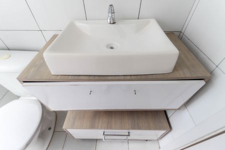 Apartamento para alugar com 44m², 2 quartos e sem vagaBanheiro