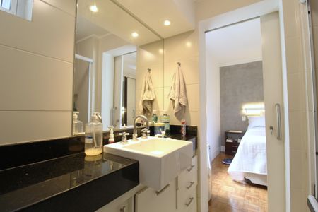 Apartamento à venda com 93m², 3 quartos e 1 vagaBanheiro da Suíte 1