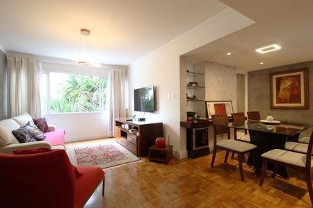 Sala de apartamento à venda com 3 quartos, 93m² em Moema, São Paulo