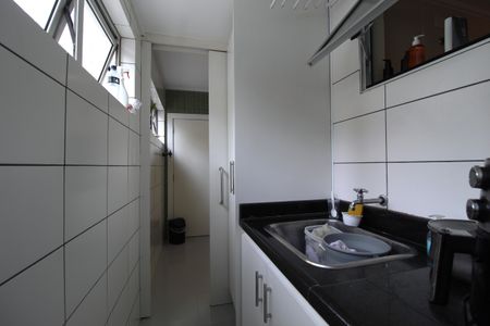 Apartamento à venda com 93m², 3 quartos e 1 vagaÁrea de Serviço