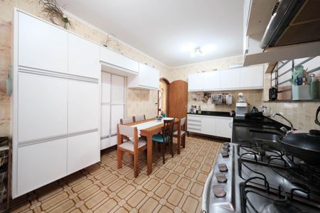 Casa à venda com 230m², 3 quartos e 5 vagasCozinha