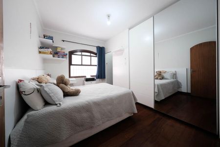 Quarto 1 de casa à venda com 3 quartos, 230m² em Jardim Ipanema(zona Leste), São Paulo