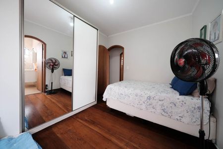 Casa à venda com 230m², 3 quartos e 5 vagasSuíte 1