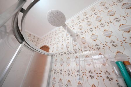 Casa à venda com 230m², 3 quartos e 5 vagasBanheiro 1