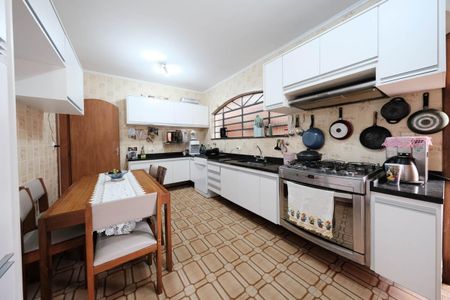 Casa à venda com 230m², 3 quartos e 5 vagasCozinha