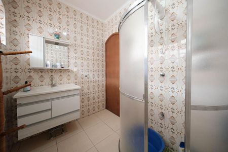 Casa à venda com 230m², 3 quartos e 5 vagasBanheiro 1