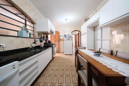 Casa à venda com 230m², 3 quartos e 5 vagasCozinha