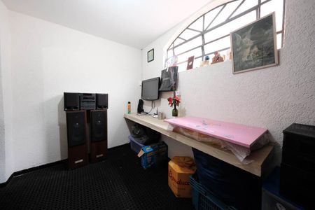 Casa à venda com 230m², 3 quartos e 5 vagasEdícula