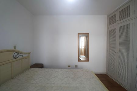 Apartamento para alugar com 146m², 3 quartos e 4 vagas Apartamento para alugar com 146m², 3 quartos e 4 vagasSuíte