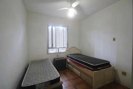 Apartamento para alugar com 146m², 3 quartos e 4 vagas Apartamento para alugar com 146m², 3 quartos e 4 vagasQuarto