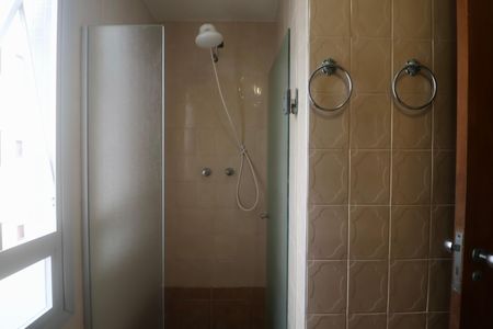 Apartamento para alugar com 146m², 3 quartos e 4 vagas Apartamento para alugar com 146m², 3 quartos e 4 vagasBanheiro Social