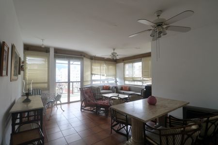 Sala de apartamento para alugar com 3 quartos, 146m² em Balneario Cidade Atlantica, Guarujá