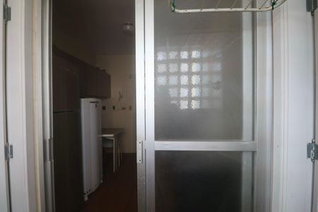 Apartamento para alugar com 146m², 3 quartos e 4 vagas Apartamento para alugar com 146m², 3 quartos e 4 vagasÁrea de Serviço