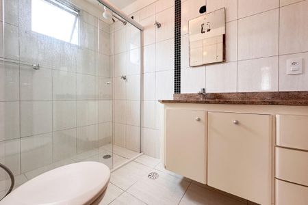 Apartamento à venda com 90m², 2 quartos e 1 vagaBanheiro da Suíte