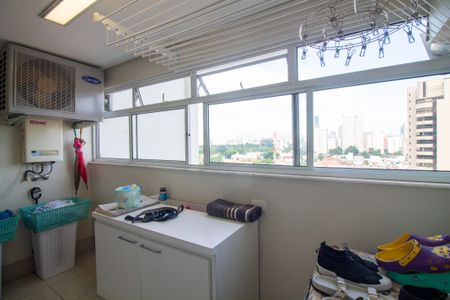 Apartamento à venda com 94m², 3 quartos e 1 vagaÁrea de Serviço