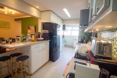 Apartamento à venda com 94m², 3 quartos e 1 vagaCozinha