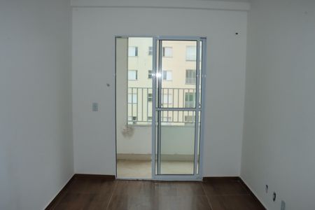 Apartamento para alugar com 2 quartos, 58m² em Cemucam, Cotia