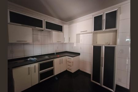 Casa à venda com 120m², 4 quartos e 2 vagas Casa à venda com 120m², 4 quartos e 2 vagasFoto 36