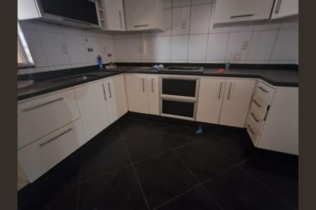 Casa à venda com 120m², 4 quartos e 2 vagas Casa à venda com 120m², 4 quartos e 2 vagasFoto 34