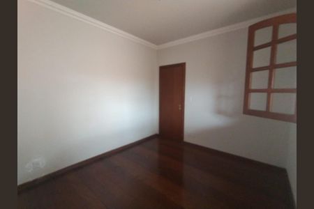 Casa à venda com 120m², 4 quartos e 2 vagas Casa à venda com 120m², 4 quartos e 2 vagasFoto 47